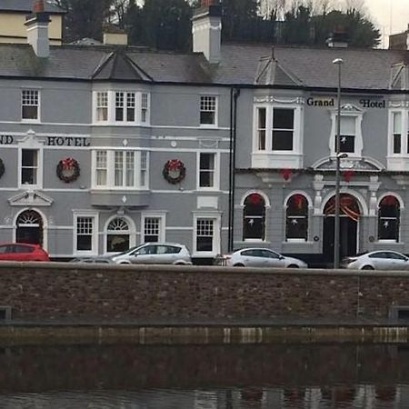 Grand Hotel Fermoy Esterno foto